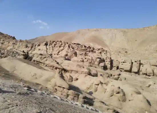 تندیس های سنگی وردیج