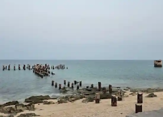 اسکله متروکه