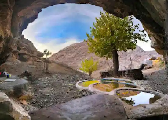 چشمه پیرمراد