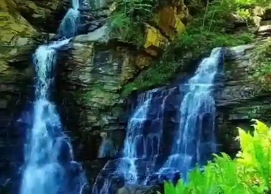 آبشار دوقلو بندپی