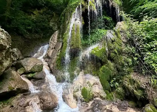 آبشار اسپه او