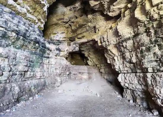 غار هوتو و کمربند