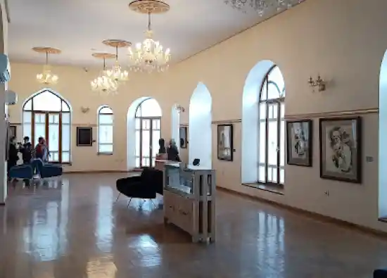 موزه استاد علی اکبر صنعتی