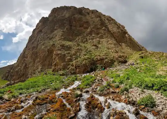 چشمه آسونه کر