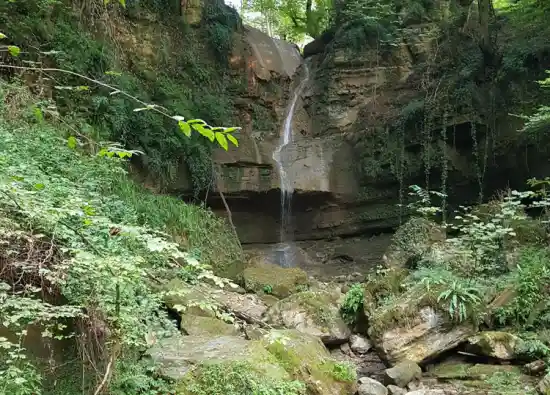 آبشار اسپه یار