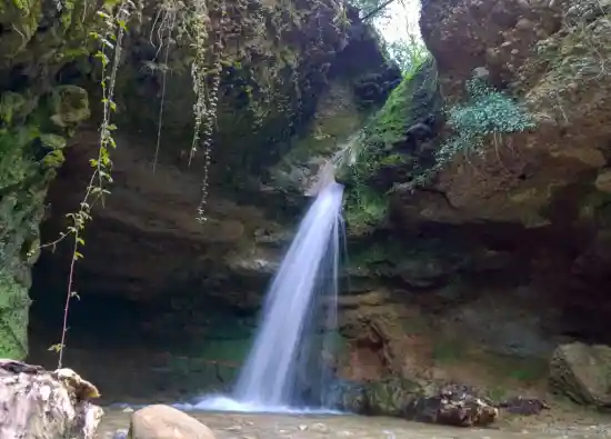 آبشار پلنگ دره