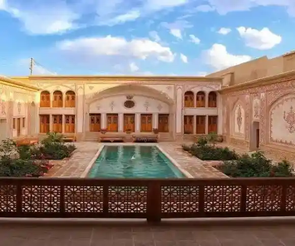 بوتیک هتل مهینستان راهب-1