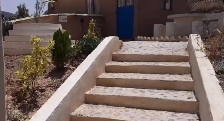 اقامتگاه بومگردی آپادانا