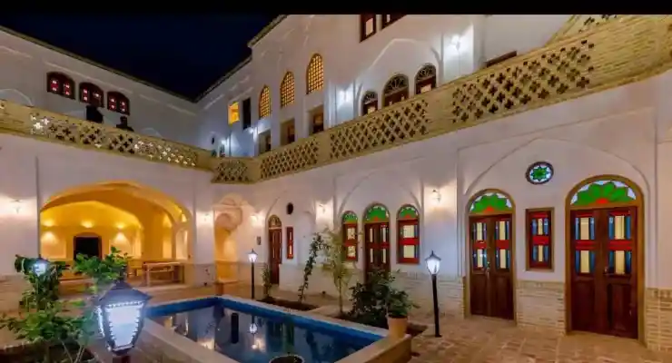 بوتیک هتل شاه نشین