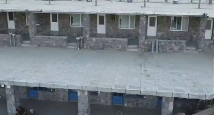 مجتمع گردشگری قله تخت زنگی