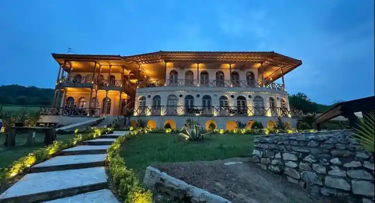 بوتیک هتل ونوشک