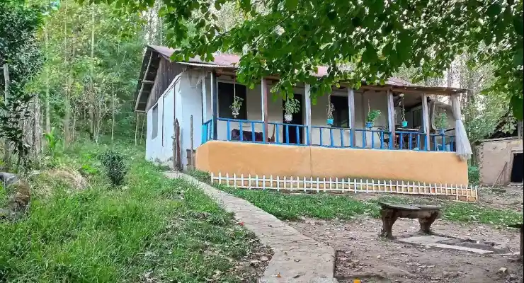 اقامتگاه بومگردی فانوس