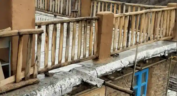 اقامتگاه بومگردی واران