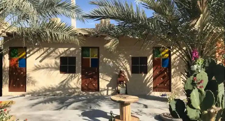 اقامتگاه بومگردی چهنو