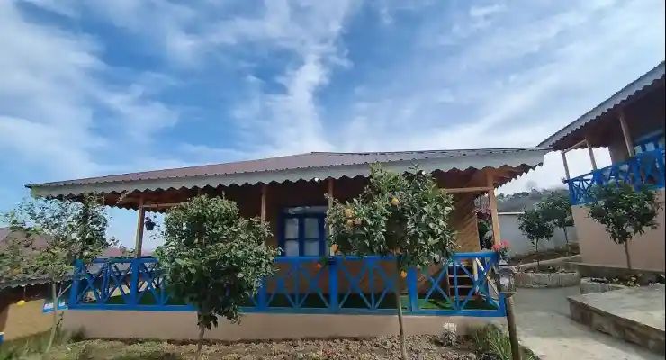 مجتمع گردشگری بام کارکوه