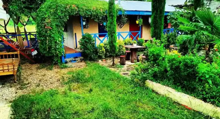 اقامتگاه سنتی اوتاری