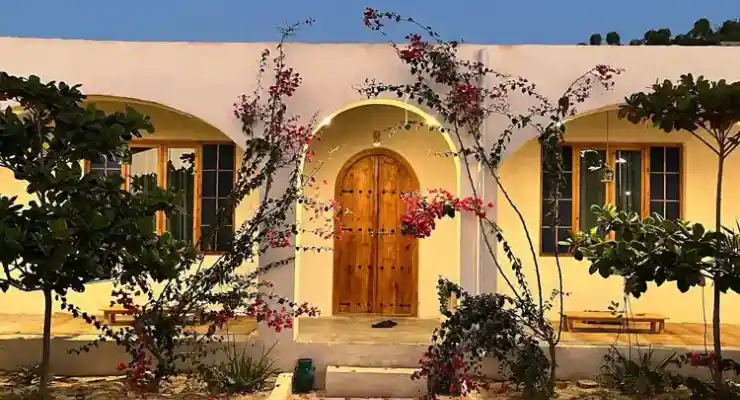 اقامتگاه بومگردی گاروم زَنگی