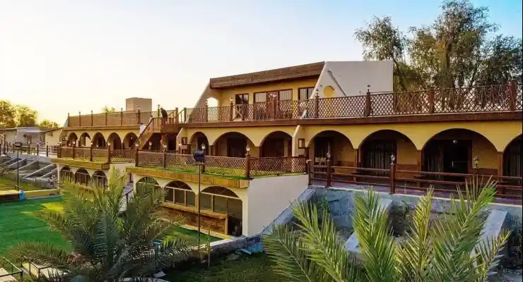 هتل صفا آباد