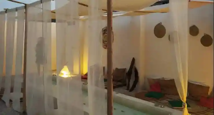 اقامتگاه بومگردی هزار و یک شب