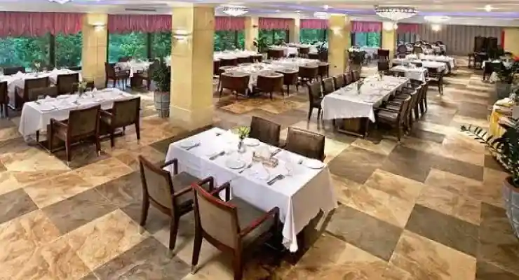 هتل اسپیناس