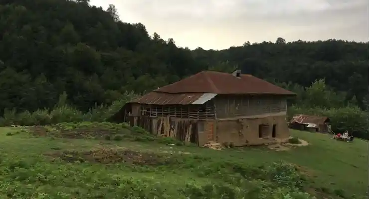 اقامتگاه بومگردی پیله بابا