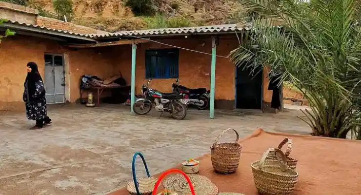 اقامتگاه بومگردی بختیاری پامنار