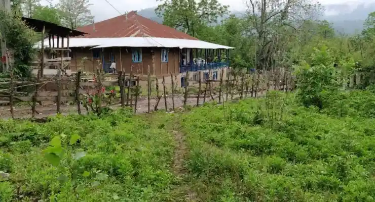 اقامتگاه بومگردی آرام باران