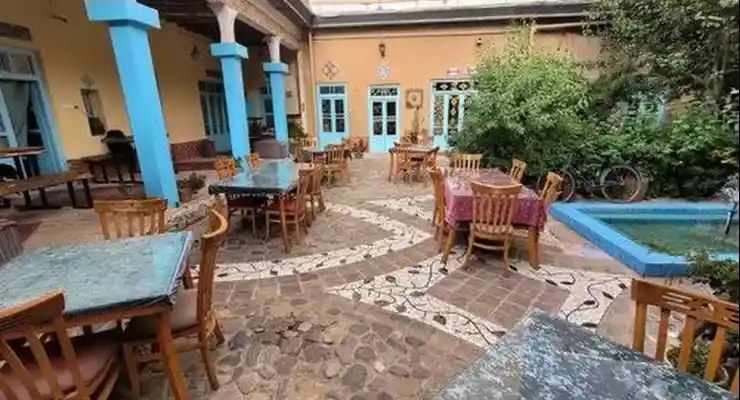 اقامتگاه سنتی آنام