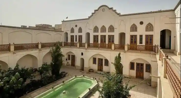 بوتیک هتل خانه مرشدی