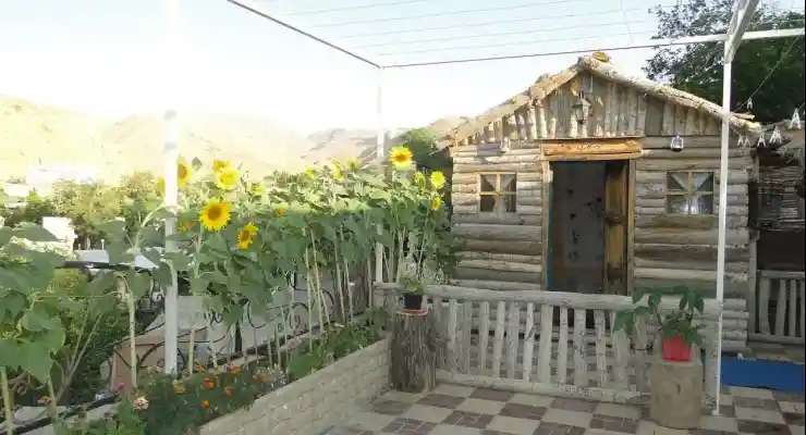 اقامتگاه بومگردی خونه پدری