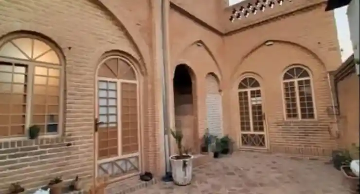 اقامتگاه بومگردی خونه مادری