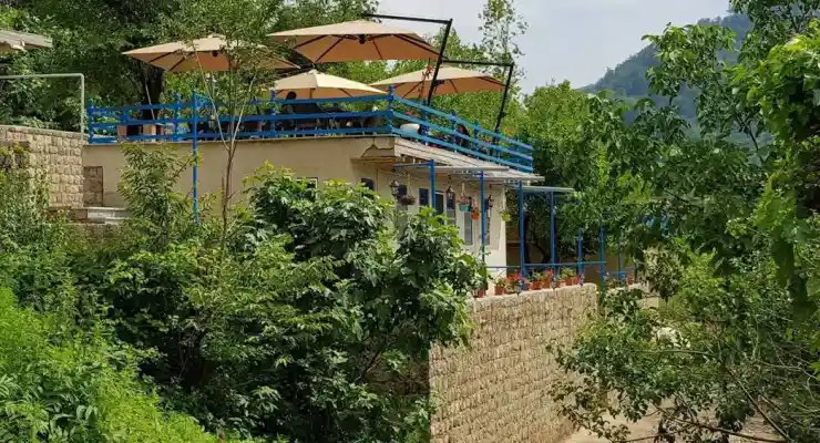 اقامتگاه بومگردی ساسنگ