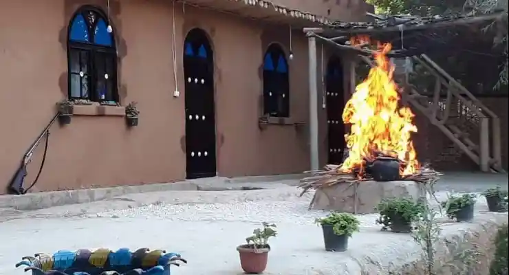 اقامتگاه بومگردی گمبیل