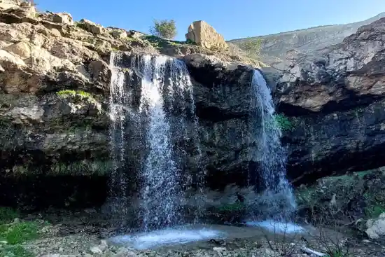 آبشار طوف شیرین