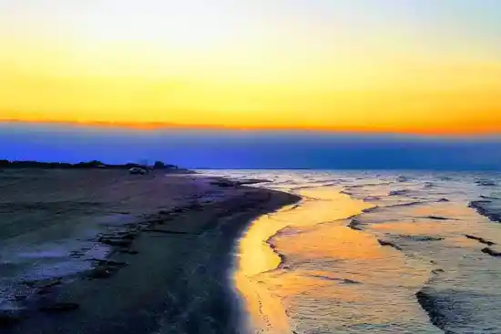 ساحل حاجی بکنده