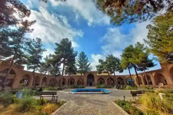 كاروانسرای شاه عباسی نیشابور-1