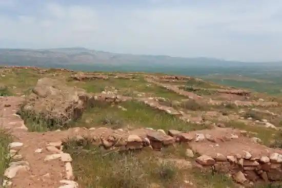 آتشکده سرخ دم لکی