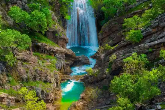 آبشار توف کما