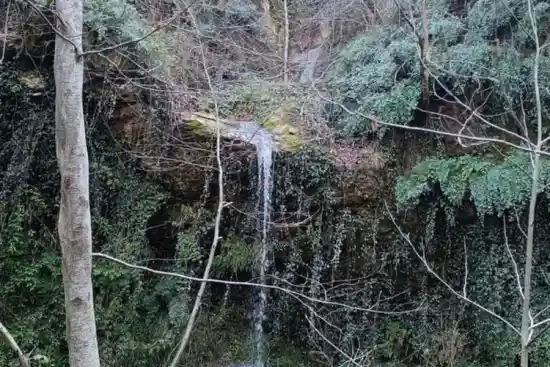 آبشار اوشاش تاشته