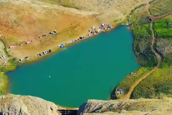 دریاچه لزور