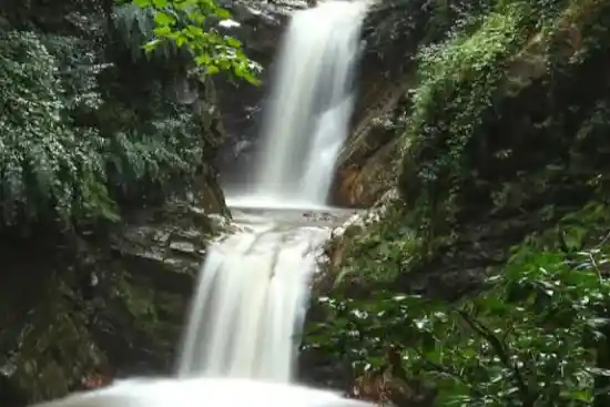 آبشار مایه وزن