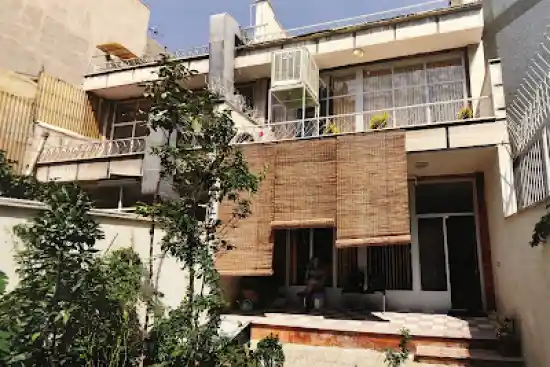 موزه اخوان ثالث