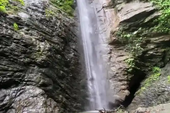 آبشار چلمریز