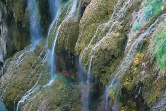 آبشار کمردوغ