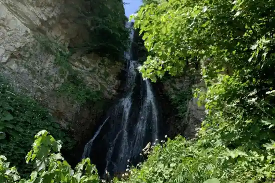 آبشار آلوچال