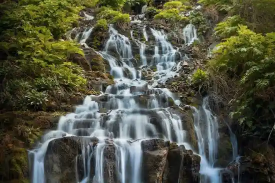 آبشار هفت چشمه