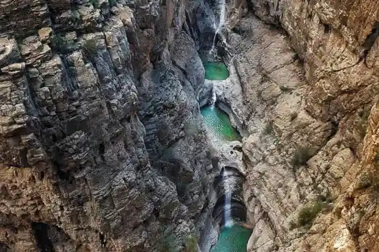 آبشار هفت حوض نیریز