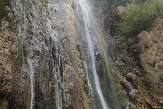 آبشار شمس آباد