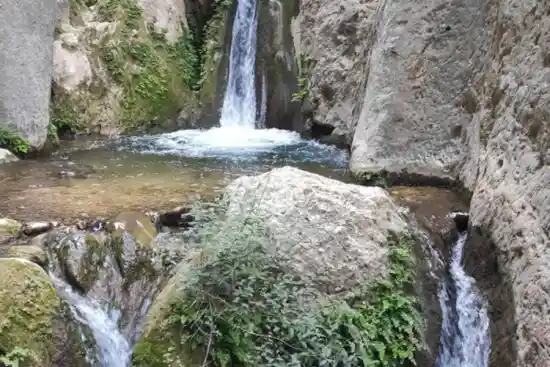 آبشار گاهکده