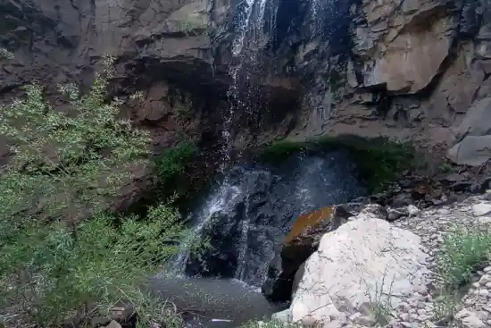 آبشار مادون